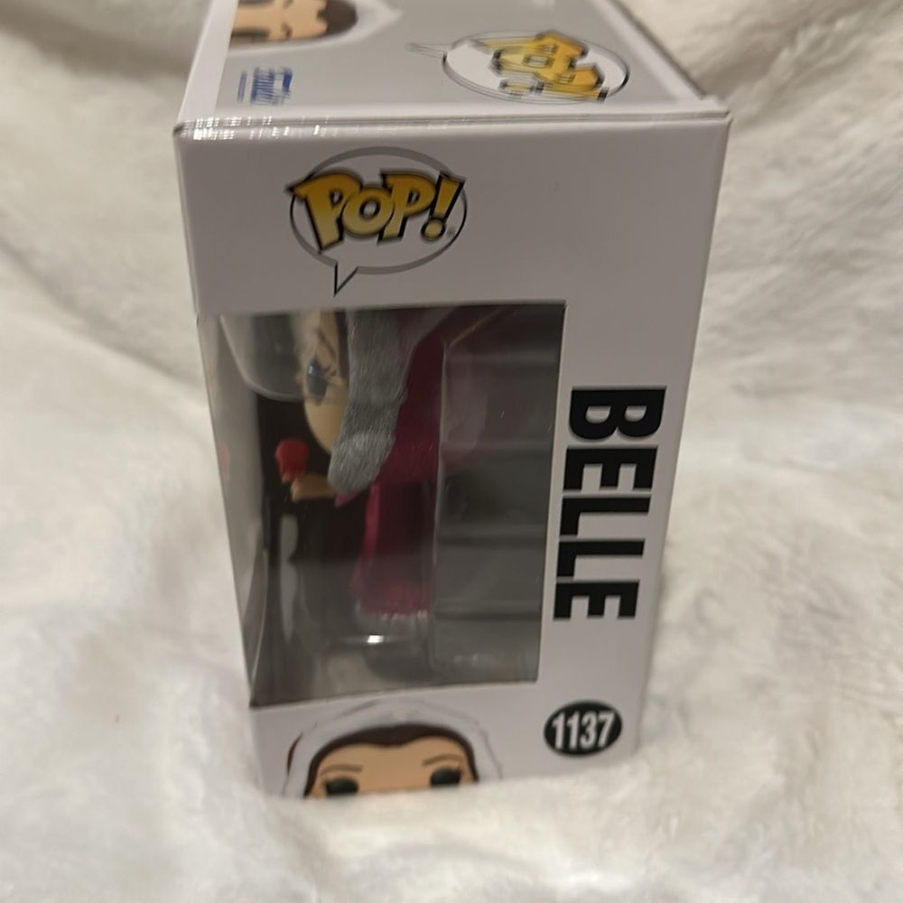 Belle diamond amazon exclusive # 1137 funko - Picture 3 of 8